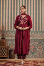 Load image into Gallery viewer, Anarkali Muslin Suit Set
