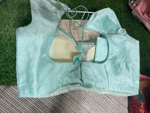 Load image into Gallery viewer, Sea green Blouse - SLEEVELESS
