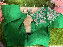 Load image into Gallery viewer, Work Blouse - Green
