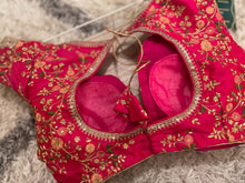 Load image into Gallery viewer, Pink and Gold Multi thread Sabya blouse
