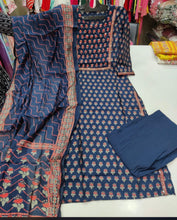 Load image into Gallery viewer, Cotton Straight Cut Suit set
