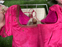 Load image into Gallery viewer, Work Blouse - Pink
